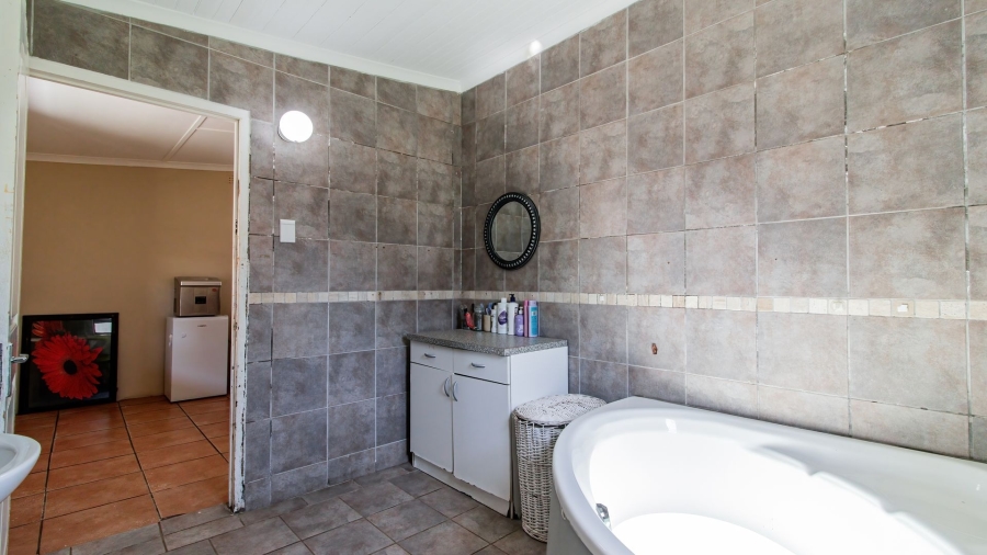 3 Bedroom Property for Sale in Kidds Beach Eastern Cape